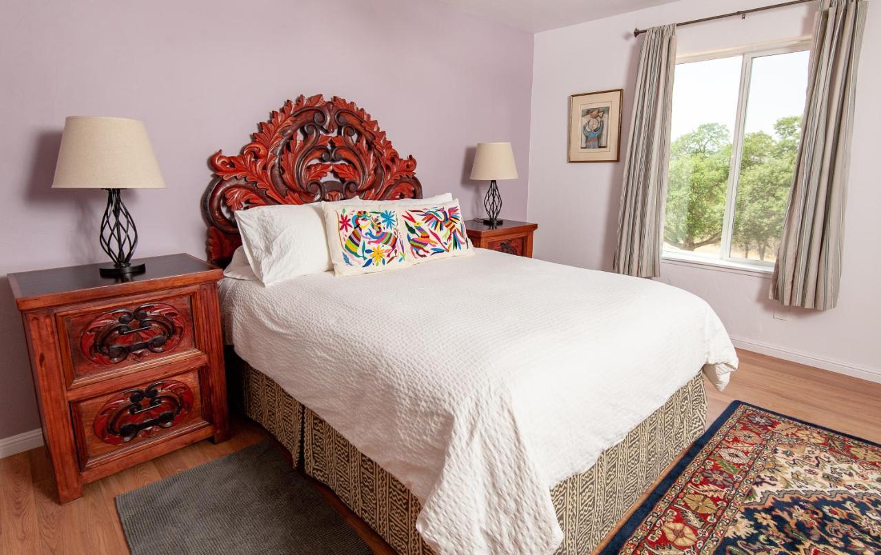 Posada Mariana Bed And Breakfast Catheys Valley Exteriér fotografie